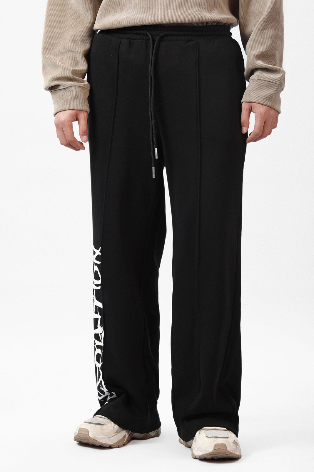 g*e様 ALOUND TWO TUCK SWEATPANTS M ennoy Grace Two-Tuck Sweat Pants - JIIGEUM | 60% - Asian Fashion